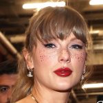 Taylor Swift’s Glitter Freckles Return After Debut at Travis Kelce Game