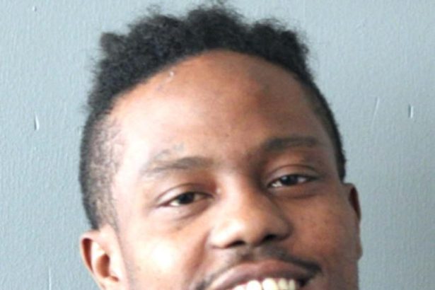 Naked man tried to lure 11-year-old outside her home, prosecutors allege – CWB Chicago