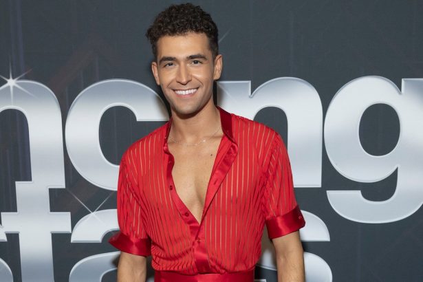 DWTS’ Ezra Jokes He Needs to Bend ‘Twinky Legs’ to Match Jordan’s Height