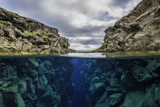 Deep Beneath The Pacific Ocean, Earth’s Crust Is Tearing Itself Apart : ScienceAlert