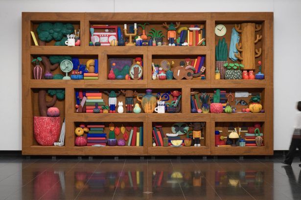 Dream Worlds Emerge in Yuichi Hirako’s Larger-than-Life Domestic Spaces — Colossal