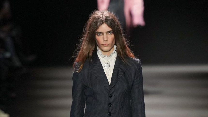 Sacai Spring 2026 Ready-to-Wear Collection