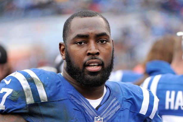 Arthur Jones, Former NFL Star and Brother of UFC’s Jon Jones, Dead at 39