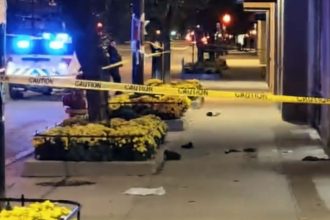 Gunman seen leaving Roosevelt CTA station before shooting man in the Loop