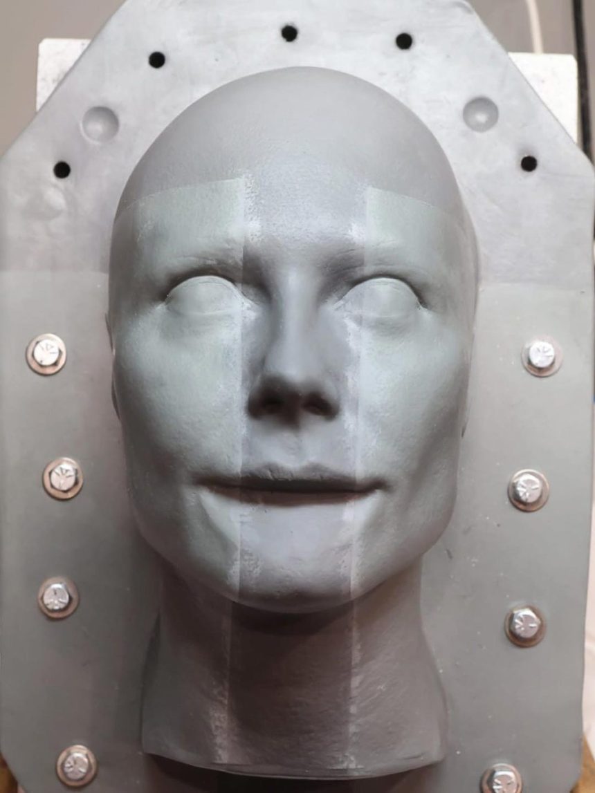 Heidi Klum Teases 2025 Halloween Costume, Leaves Fans Guessing