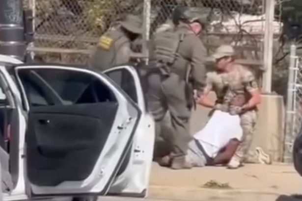 ICE detains man after traffic crash as CPD priortizes keeping its cops far, far away – CWB Chicago