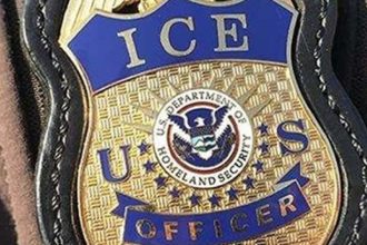 ICE-led raid at South Shore apartment complex follows Venezuelan gang murder inside – CWB Chicago
