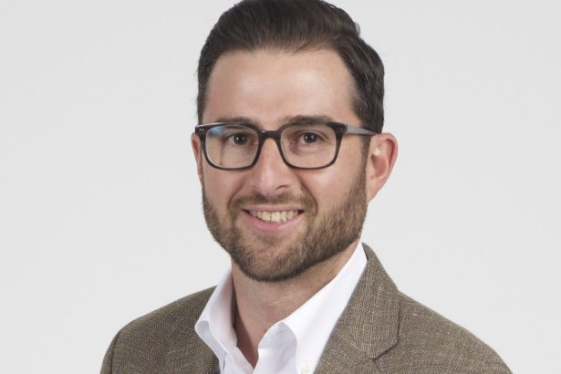 Paramount Skydance Hires Roku’s Jay Askinasi as Chief Revenue Officer