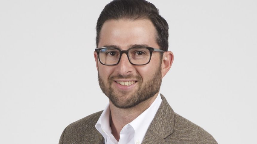 Paramount Skydance Hires Roku’s Jay Askinasi as Chief Revenue Officer
