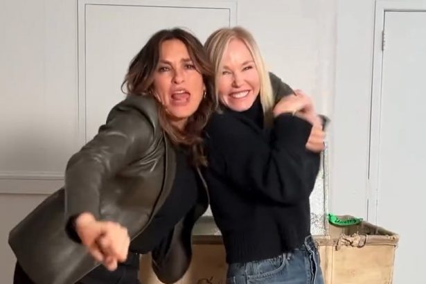 Kelli Giddish Talks SVU Return, Rollins and Benson Friendship (Excl)