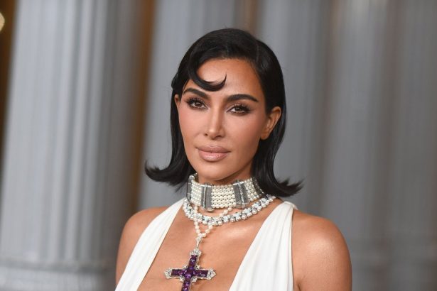 Kim Kardashian Thinks The Moon Landing Was Fake