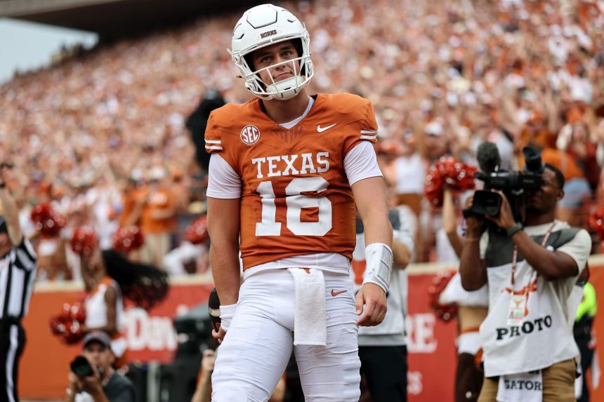 Latest news on Texas QB who entered concussion protocol ahead of Vanderbilt clash