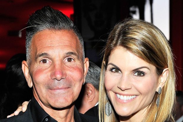 Is Mossimo Giannulli Dating Hannah Harrison? Stylist Addresses Rumors