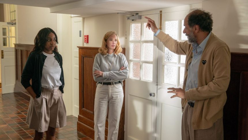 ‘I Was Really Trying to Be Cold With My Choices’: Costume Designer Giulia Piersanti on Dressing Ayo Edebiri and Julia Roberts for ‘After the Hunt’
