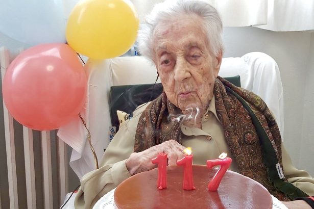 How the World’s Oldest Woman Lived to 117