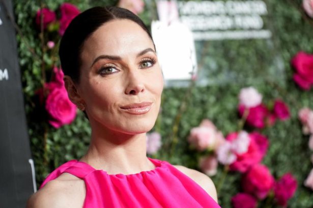 Whitney Cummings Says Riyadh Comedy Festival Backlash ‘Is Just Racism,’ Claims Stand-Up Comics Who’ve Worked With Live Nation Have ‘Taken Saudi Money’