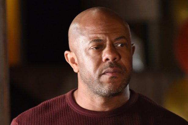 ‘9-1-1’ Actor Rockmond Dunbar Heads to Trial Over COVID Vaccine