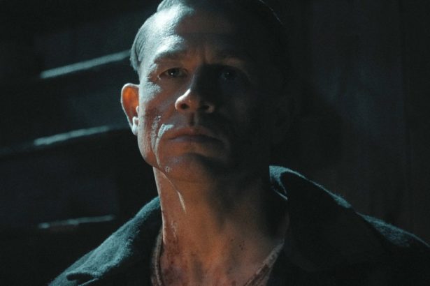 The True American Horror Story Behind Netflix’s ‘Monster: The Ed Gein Story’