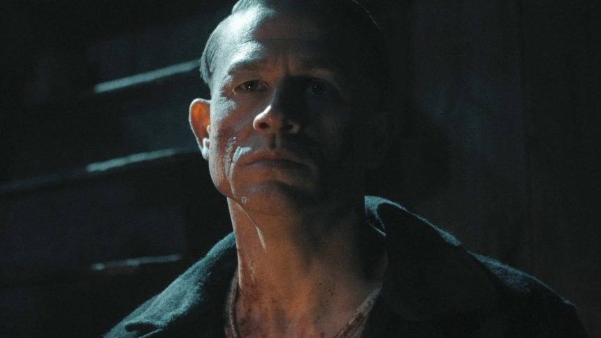 The True American Horror Story Behind Netflix’s ‘Monster: The Ed Gein Story’