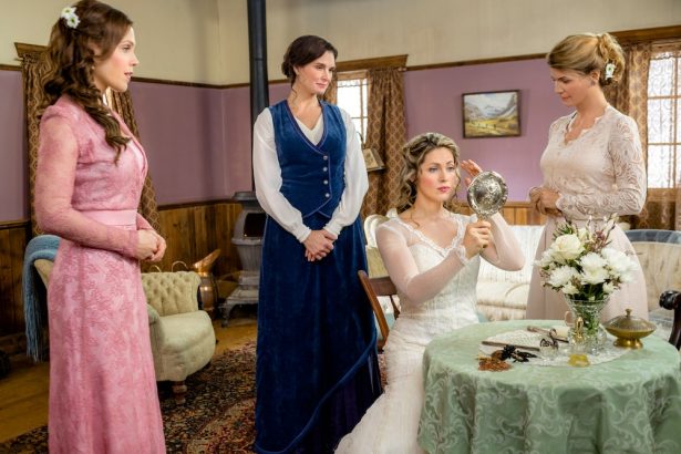 Brooke Shields to Return to ‘When Calls the Heart’ 10 Years After Original Appearance (EXCLUSIVE)