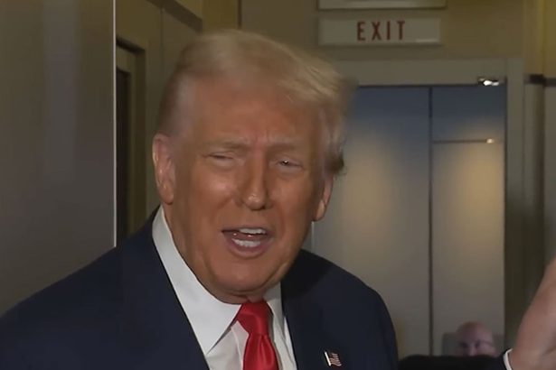 Trump Complains About Turbulence, Jokes People Will Think He’s Got the Shakes