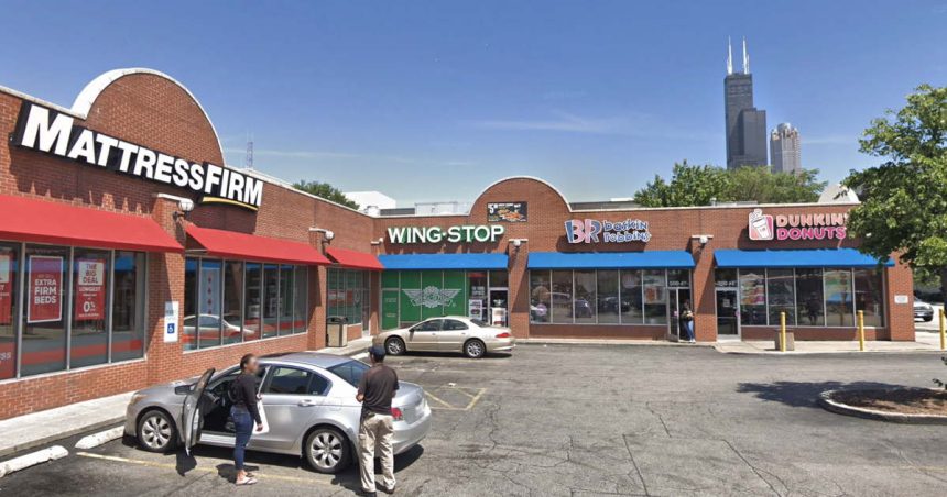 Woman shot during altercation outside South Loop Wingstop, police say Woman shot during altercation outside South Loop Wingstop, police say