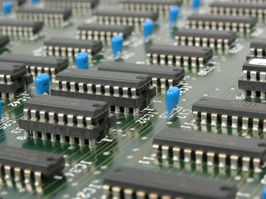 Citi Raises Price Target on Micron Technology From 5 to 0, Keeps Its Buy Rating