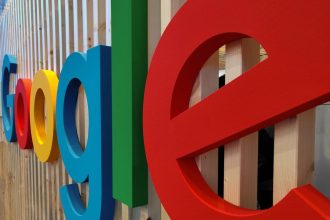 Alphabet (GOOGL) Gains Momentum in AI Search and Cloud; BMO Ups Price Target to 4