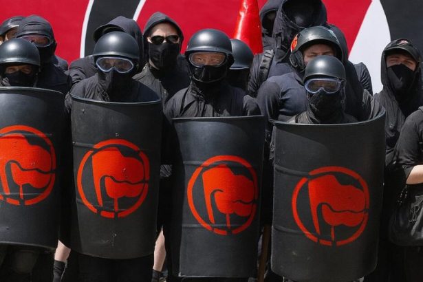 WATCH: Pro-Antifa Thug in Portland Picks a Fight with Man Wearing a “Freedom” Shirt and Lives to Regret It | The Gateway Pundit | by Cullen Linebarger