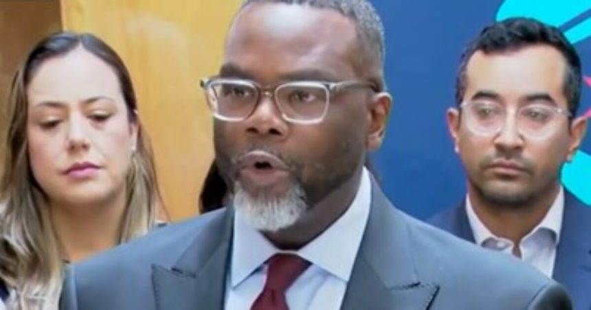 Marxist Chicago Mayor Brandon Johnson Announces Executive Order Creating “ICE-Free” Zones, Banning Agents Under Assault From Arresting Criminal Illegals (VIDEO) | The Gateway Pundit | by Cullen Linebarger