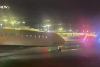 Two Delta Planes ‘Absolutely Smash’ into Each Other at LaGuardia Airport In New York City (VIDEO) | The Gateway Pundit | by Cullen Linebarger