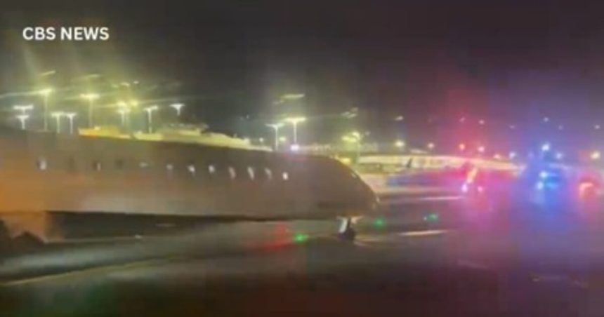 Two Delta Planes ‘Absolutely Smash’ into Each Other at LaGuardia Airport In New York City (VIDEO) | The Gateway Pundit | by Cullen Linebarger