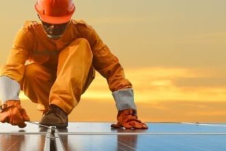 Wall Street’s Hottest Clean-Energy Bet Hits a Ceiling