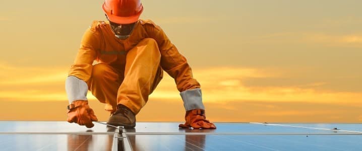 Wall Street’s Hottest Clean-Energy Bet Hits a Ceiling