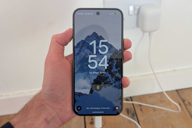 Google’s new dual-port Pixel charger is a total game-changer, and I love it