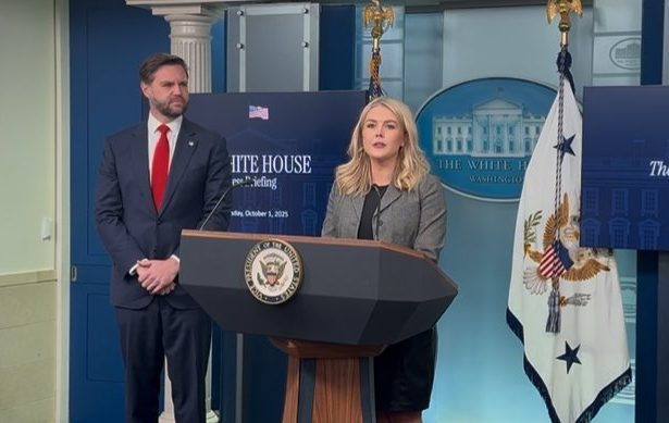 WATCH LIVE: White House Holds Press Briefing Amid Government Shutdown, Portland National Guard Deployment – UPDATE: VP Vance to Deliver Remarks and Take Questions | The Gateway Pundit | by Jordan Conradson