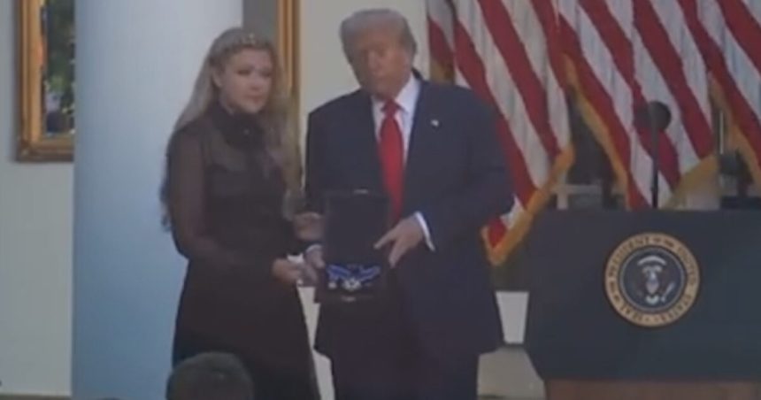 WATCH: Charlie Kirk Posthumously Honored as “A MARTYR FOR TRUTH AND FREEDOM” During White House Ceremony | The Gateway Pundit | by Jordan Conradson