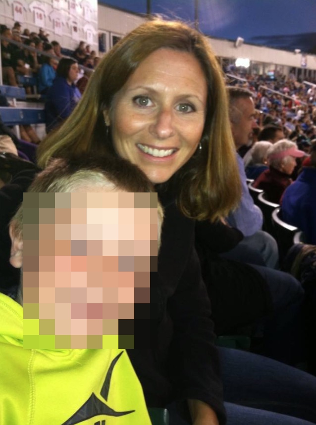 Astronomer CEO Andy Byron, wife spotted wearing wedding rings, enjoying beach outing months after Coldplay kiss cam scandal: report