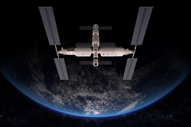 As data centers upend electric grids, the largest operator in the US is facing down a revolt from state officials