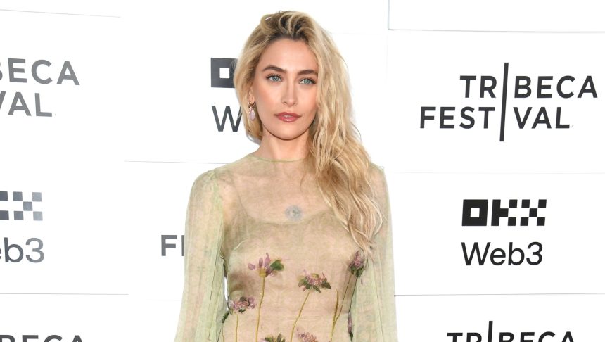 Paris Jackson Compares Michael’s Estate Executors to ‘The Wizard of Oz’ (Excl)