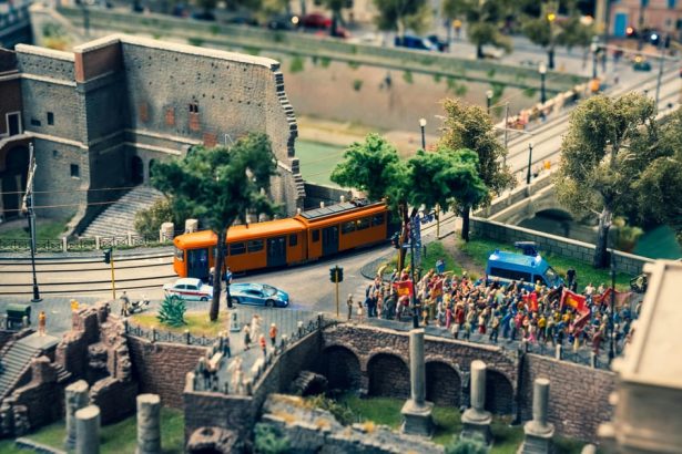 Supreme Court Allows ‘Random’ ICE Stops in Los Angeles: What to Know