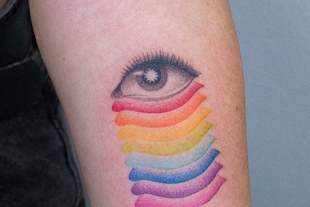 Innumerable Dots Form Bright, Bold Gradients in Nano Ponto’s Entirely Handpoked Tattoos