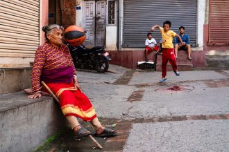 Blink and You’d Miss the Moments Topping This Year’s Pure Street Photography Awards