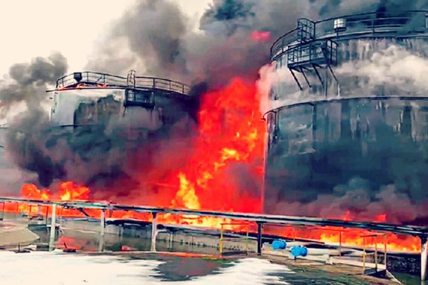 US Intel Reportedly Helping Ukrainian Long-Range Strikes Deep Into Russian Territory (VIDEOS) | The Gateway Pundit | by Paul Serran