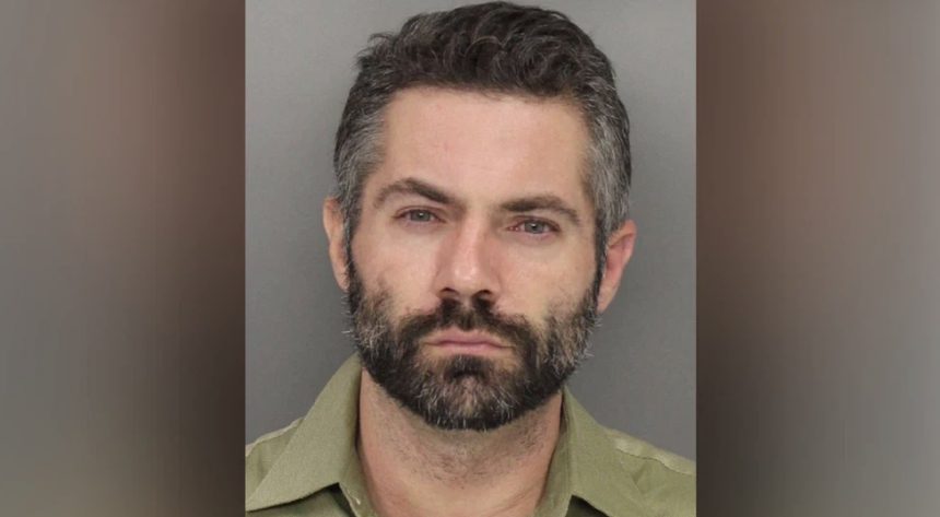 Georgia Man with Severe TDS ARRESTED After Video Shows Him Tearing Down Trump Banner, Then Opening Fire on Business Owner | The Gateway Pundit | by Jim Hᴏft