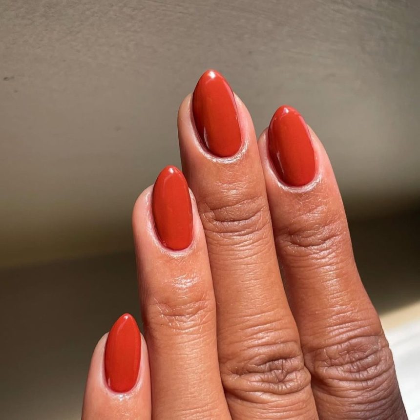 Foliage Nails: Take a Leaf From Fall’s Latest Manicure Trend