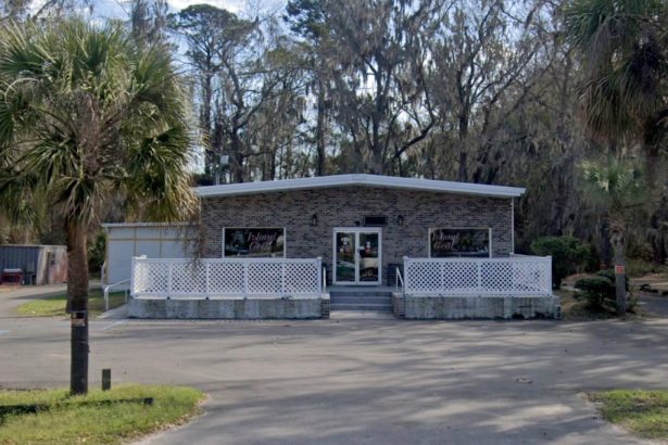 At least 4 killed, 20 injured in mass shooting at popular South Carolina island bar