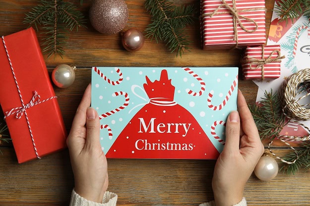101 Christmas Quotes for Cards, Your Letterboard and a Joyful Holiday