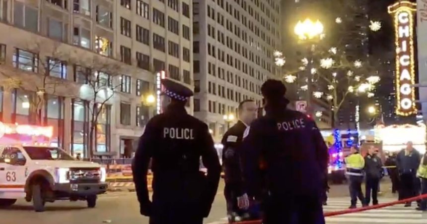 K reward for tips in downtown shootings that left 1 dead, 8 wounded after Christmas tree lighting