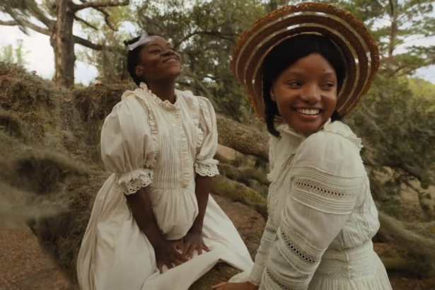 Fall TV Shows That Make You Feel Warm Inside